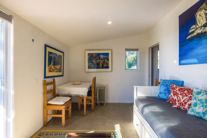 An Cala Onetangi Lounge and dining area in sleepout