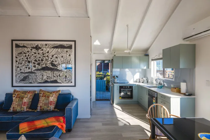 An Cala Onetangi Lounge and kitchen area