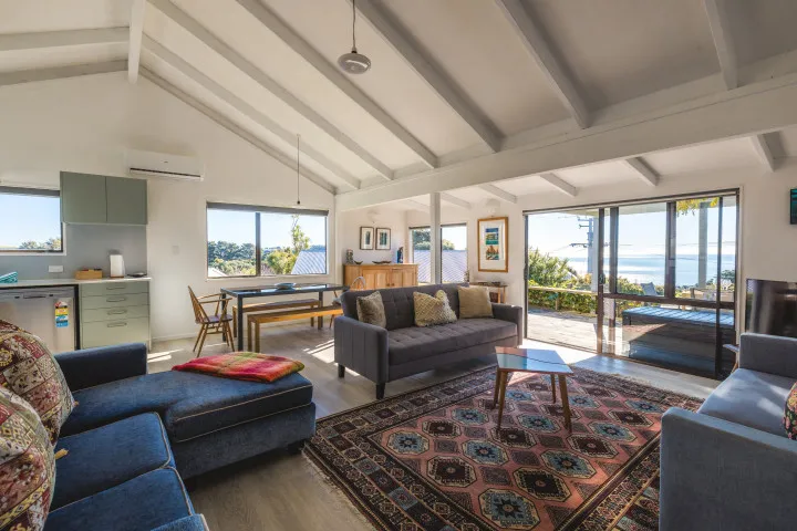 An Cala Onetangi Stunning views from the spacious lounge