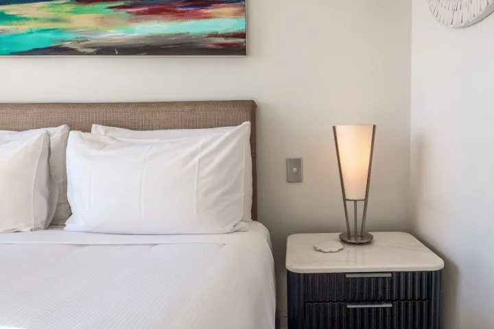 Apartment On The Beach Bedroom details