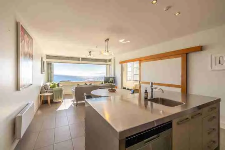 Apartment On The Beach View from entrance