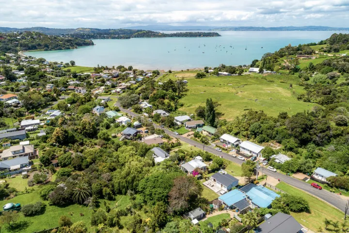 Birds Eye View at Tahatai Cottage