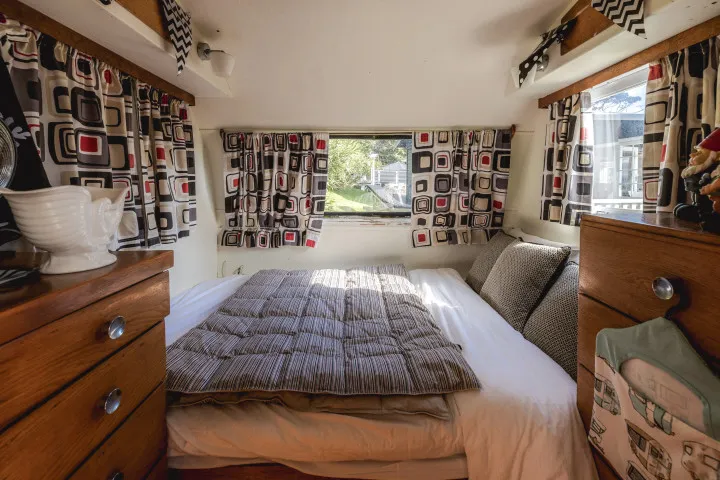 Caravan bedroom The Boat House at Arran Bay