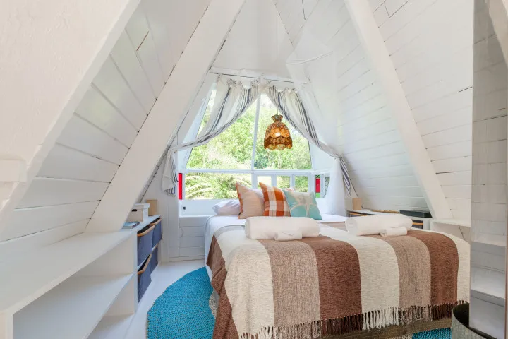 Enchanted Valley Master bedroom upstairs