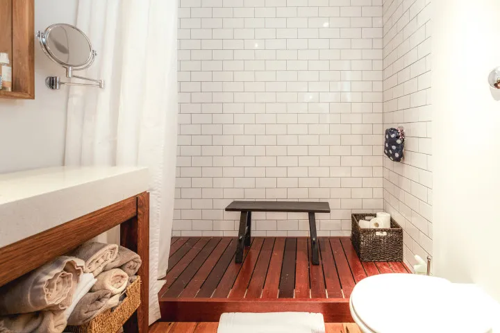 Family Bathroom 2 The Boat House at Arran Bay