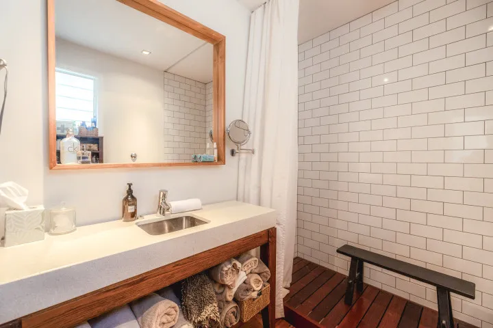 Family Bathroom The Boat House at Arran Bay 