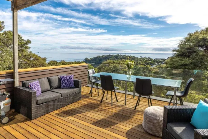 Hekeura Height Views from Deck 2 v2