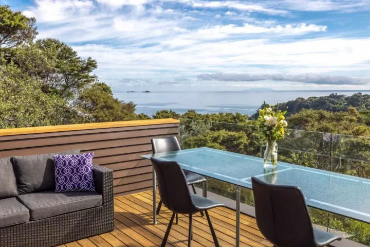 Hekeura Height Views from deck 3 v2