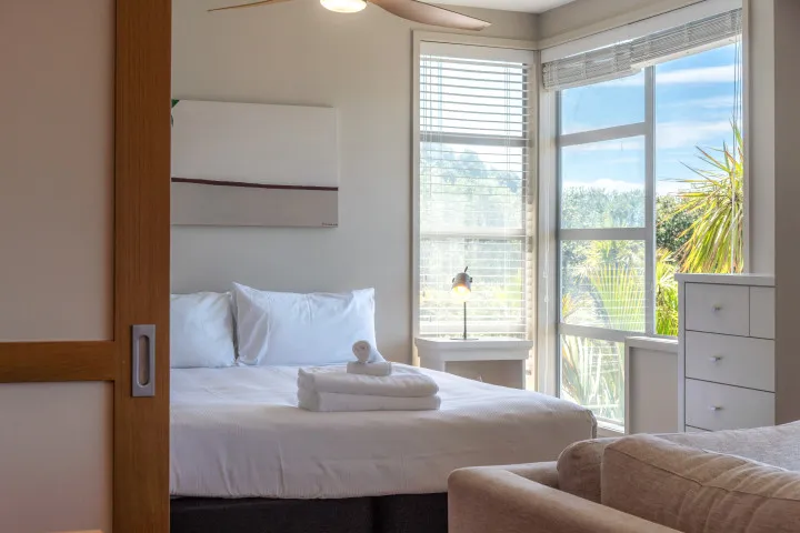 Horizon on The Beach at The Sands Luxury bed linens