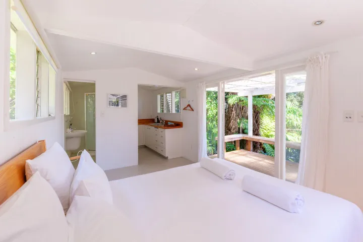 Koi Waiheke Cabana Bedroom