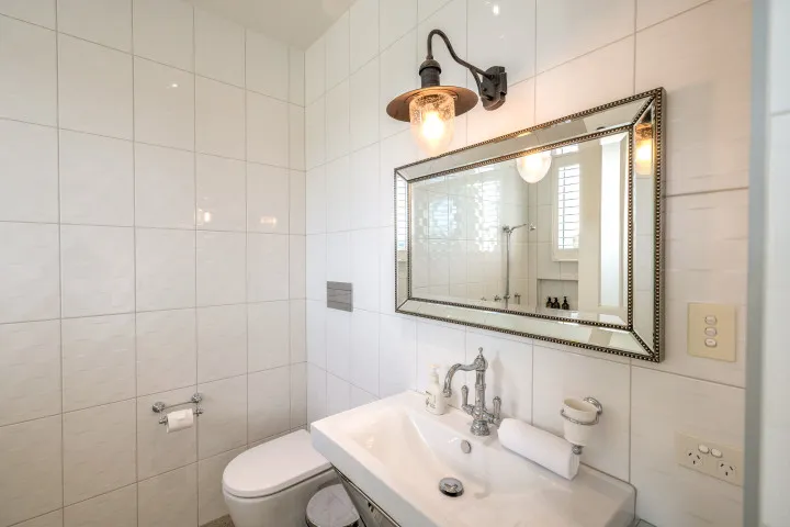 Kotare Estate Ensuite 2