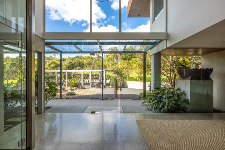 Kotare Estate Entrance Hall