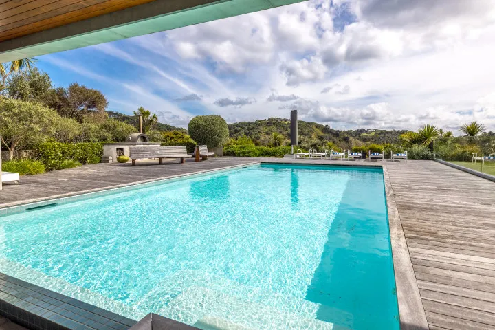 Kotare Estate Heated Pool