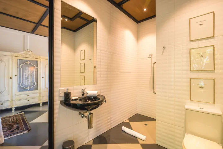 Kotuku Lodge Bedroom 3 Ensuite