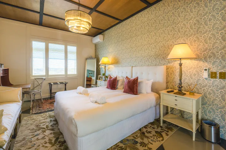 Kotuku Lodge Bedroom 3