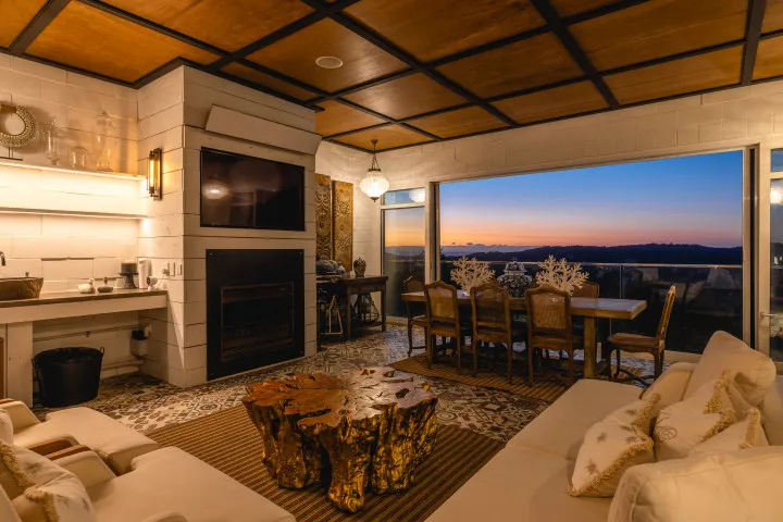 Kotuku Lodge Living Areas 12