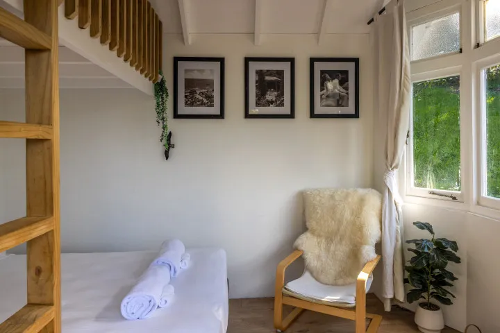 La Casa Al Mare Sleepout Interior details