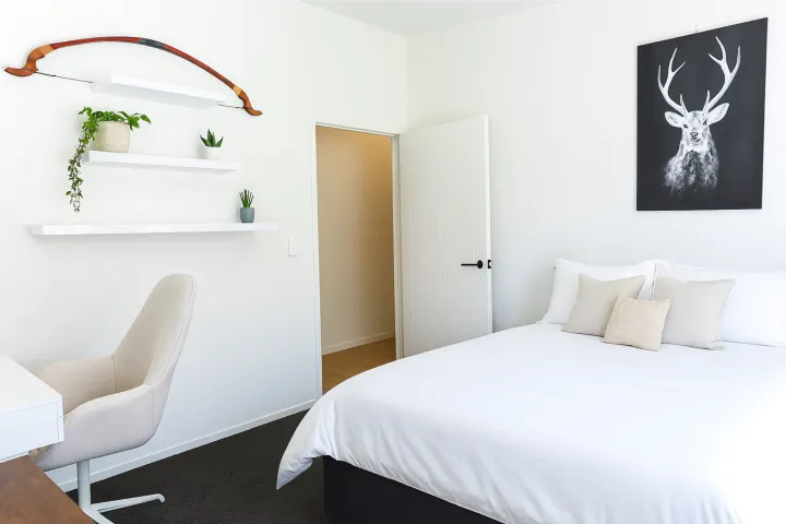 La Maison Soleil Waiheke Unlimited Bedroom 2 White Bedding