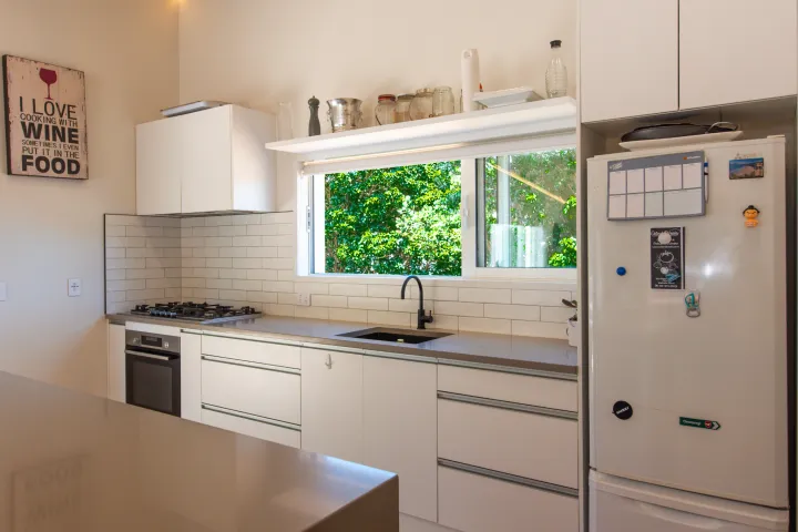 La Maison Soleil Waiheke Unlimited Family Kitchen