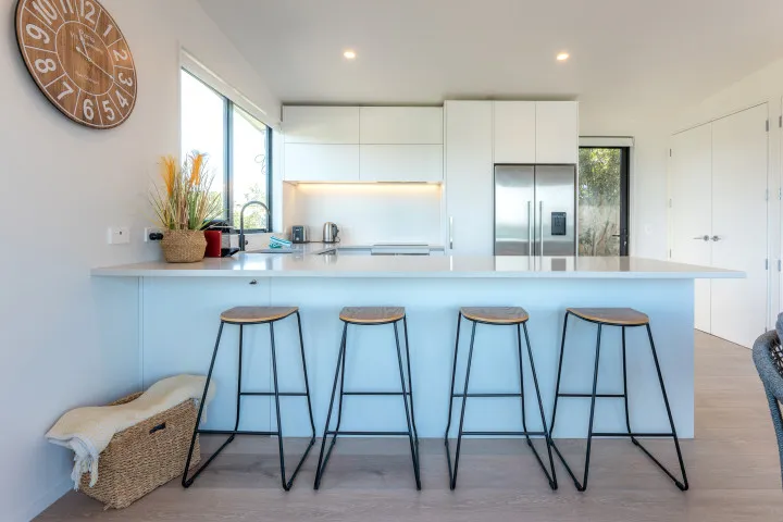 Luna Cottage Kitchen bench2