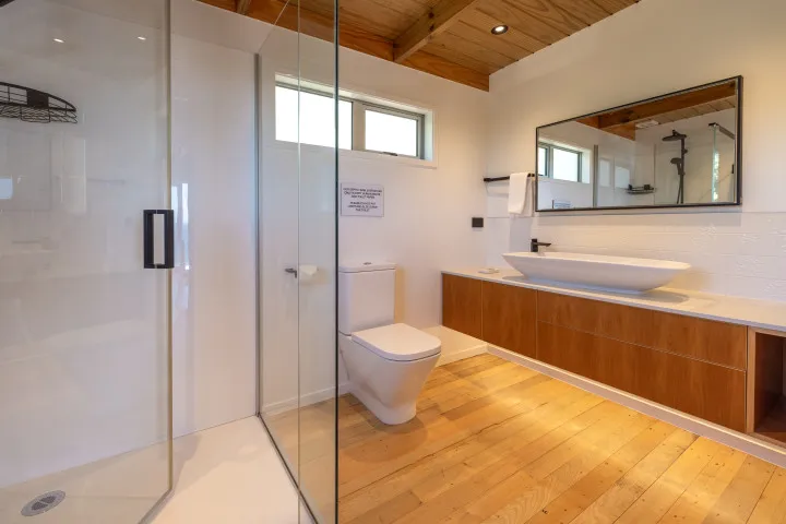 Luxury Bathroom 1 at Ocean Belle Onetangi v2