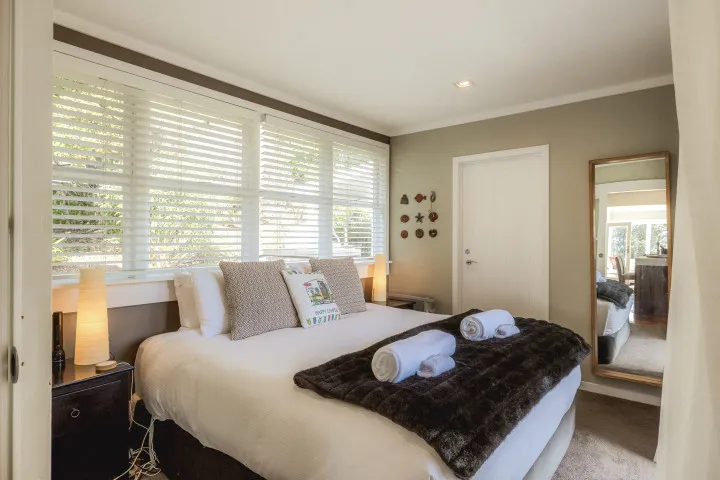 Master Bedroom The Boat House at Arran Bay