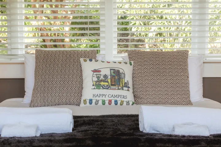 Master bed details The Boat House at Arran Bay