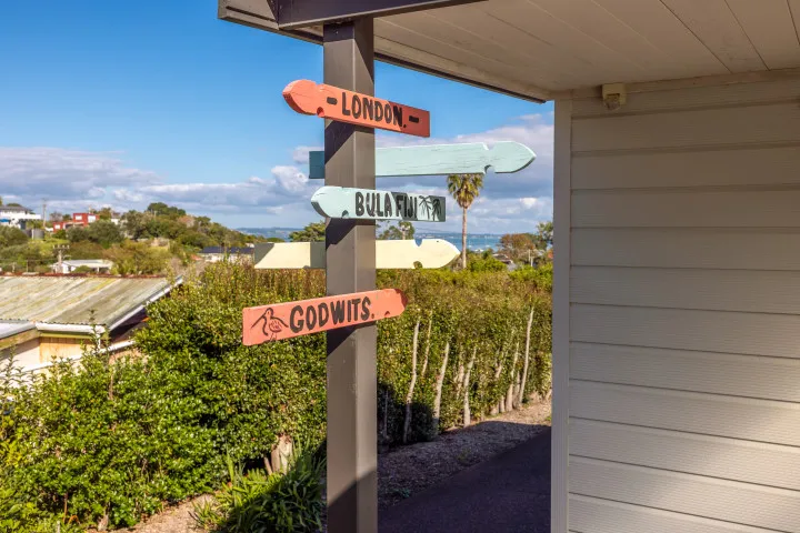 Matai Cottage Waiheke Accommodation Decorative Detail 3