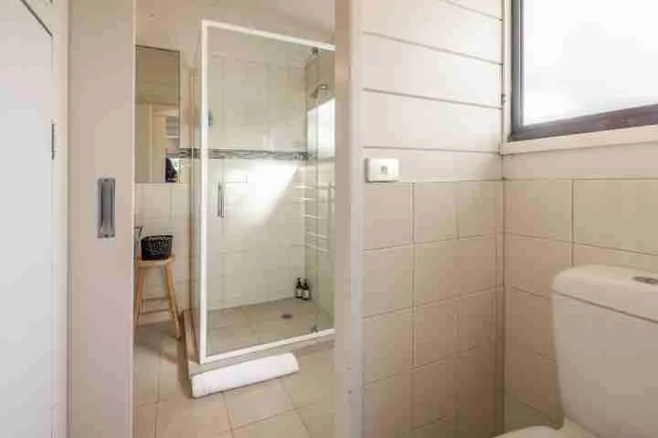 Matai Cottage Waiheke Accommodation Family Bathroom