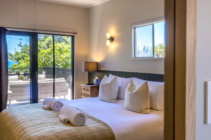 Moana Beach House premium bedding in both rooms