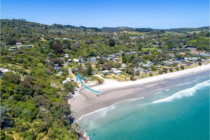 Moana Beach House with Arrow 2