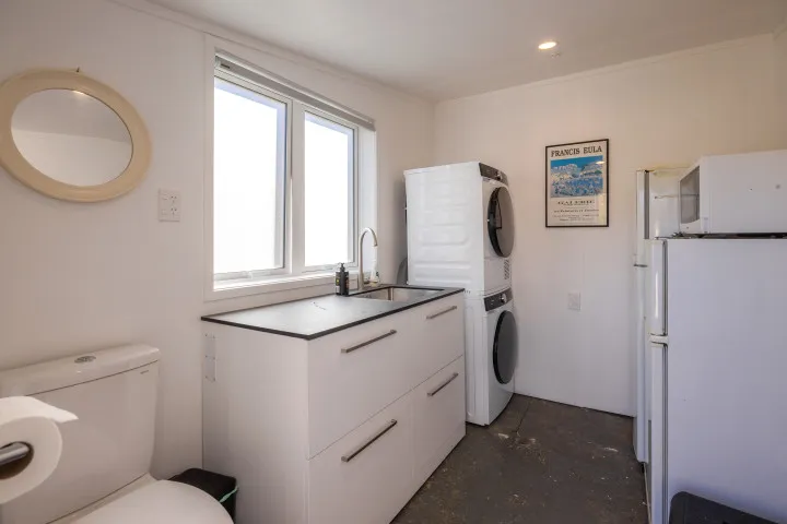 Ridge Cottage Lunrdry area with washing machine dryer and extra loo