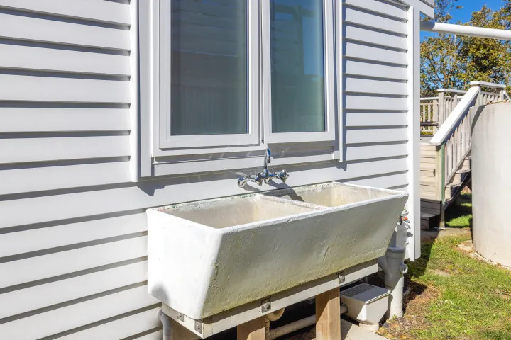 Ridge Cottage Outdoor sinks perfect after a day fishing
