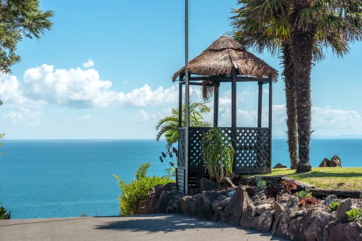 The Point Onetangi Pergola and ocean v2
