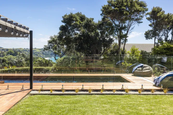 The Point - Onetangi - With Heated Swimming Pool & Spa Pool, Onetangi, Waiheke Island - photo 43