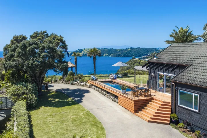The Point - Onetangi - With Heated Swimming Pool & Spa Pool, Onetangi, Waiheke Island - photo 48