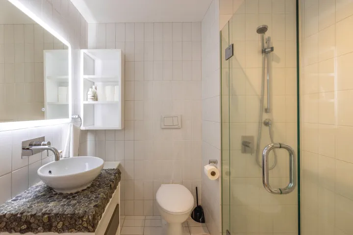 The Residence On The Beach at The Sands Bathroom 1 v2