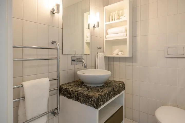 The Residence On The Beach at The Sands Bathroom 1