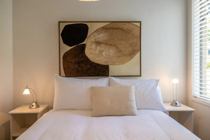 The Residence On The Beach at The Sands Queen Bed 2