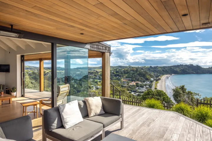 Tidewatch Onetangi Deck Lounge Overlooking Beach