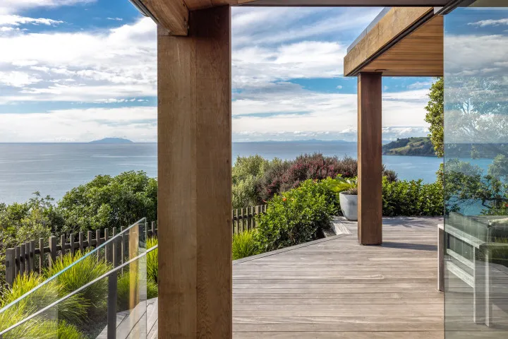 Tidewatch Onetangi Deck With Sea View