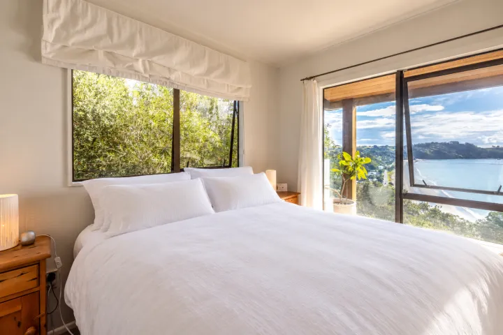 Tidewatch Onetangi Master Bedroom