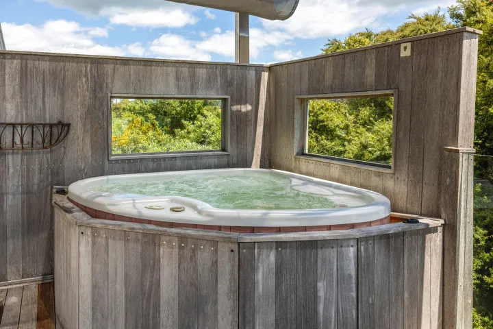 Villa De La Isla Hot tub on sun deck 2