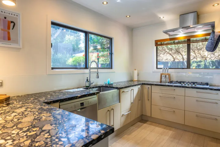 Villa De La Isla Large family kitchen