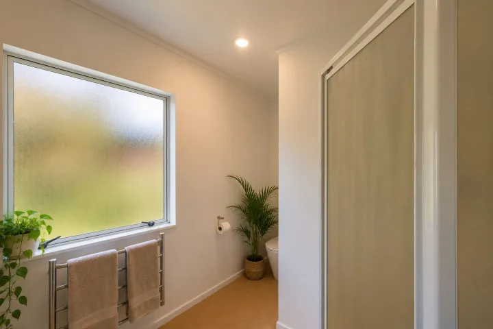 bathroom edit 4098px